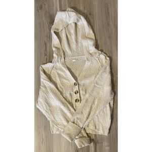 Urban Outfitters Comfy Lightweight Cardigan Size S Knit Cropped Button Up NWOT